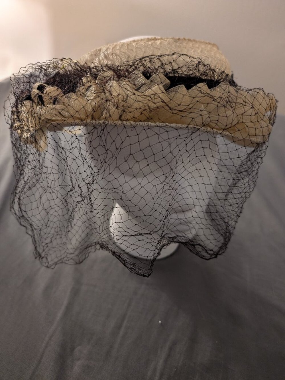 1940s ladies veil hat